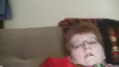 एक इंग्लिश फुल सेक्सी मूवी खूबसूरत श्यामला किन्नर गुदा में एक सेक्सी गोरा लड़की की चुदाई करता है