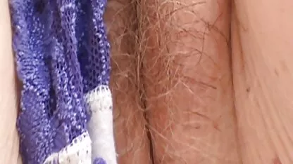 लिटिल चीका अपने गुदा में एक विशाल मुर्गा की बीएफ सेक्सी फुल मूवी कोशिश करना चाहता है