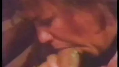 Blondie एक आदमी टार्जन सेक्स फुल मूवी द्वारा देखा जब वह एक dildo के साथ उसे बिल्ली गड़बड़ कर दिया