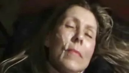 एक आदमी लगभग एक गोरा गोरा के मुँह में अपने बड़े डिक को देखता है इंग्लिश सेक्स मूवी फुल