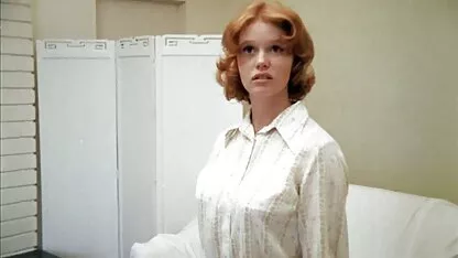 एक पतली सेक्सी पिक्चर हिंदी फुल मूवी प्यारी एक भाई के साथ बकवास करती है और उसके सह पीती है