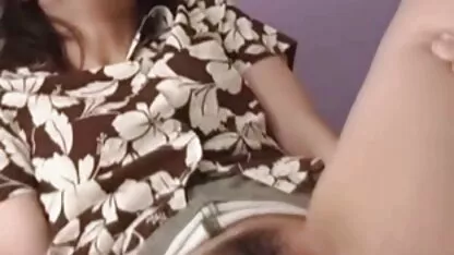 बड़े सेक्सी फिल्म एचडी फुल बूब्स के साथ एक बूढ़ी चाची और एक मोटा गधा बिल्ली हस्तमैथुन।