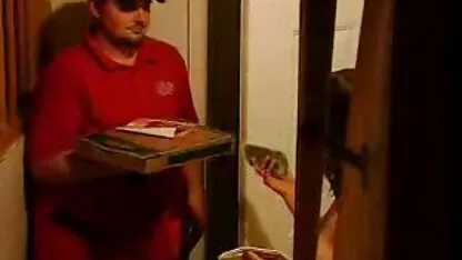 गर्म गोरा कमरे में ग्राहक डिक बेकार फुल एचडी बीएफ सेक्सी मूवी है