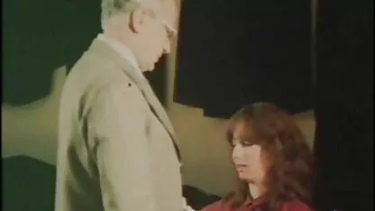 युवा गोरे लोग लिंडसे ओल्सेन और लोला फुल सेक्सी इंडियन मूवी टेलर एक गंजे के साथ गुदा में बकवास करते हैं