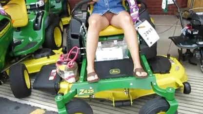 श्यामला डिक चूसना और शुक्राणु पीना पसंद सेक्सी फिल्म फुल मूवी एचडी करती है