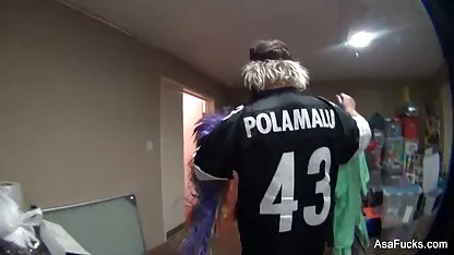 फ्रांसीसी लड़की चैनेल फॉक्स एक मुर्गा बेकार हिंदी सेक्सी पिक्चर फुल मूवी वीडियो है