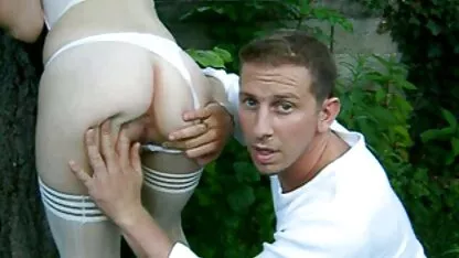 स्कीनी ने जेन्ना हेस और मिया माइल्स सेक्सी फुल मूवी एचडी में को एक मोटा मुर्गा बांटा