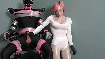 सेक्सी हिंदी सेक्सी वीडियो फुल मूवी एचडी सौंदर्य dildo कमबख्त और दो लंड चूसने