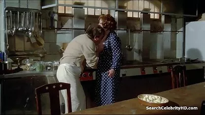 युवा शिक्षक की दृष्टि में वासनापूर्ण तृतीय वर्ष का छात्र बहता है। कार्यालय में उसे पकड़कर, लड़की ने उसके सामने अपने पैर फैला दिए और फुल सेक्सी मूवी वीडियो में उसे सभी पदों पर चोदने की प्रार्थना की