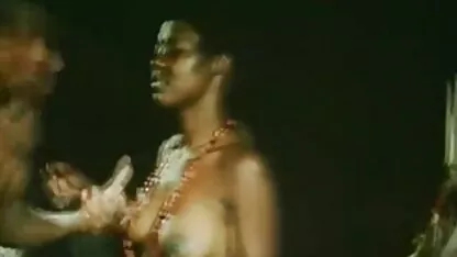 श्यामला को पूरा कार्यक्रम फुल सेक्सी मूवी हिंदी में मिल गया