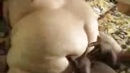 दो बफ फुल सेक्सी फिल्म युवा सफेद चमड़ी गोरे लोग एक आदमी के साथ गुदा में बकवास करते हैं