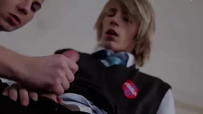 डेडुगन ने श्यामला के सेक्सी हिंदी एचडी फुल मूवी लिए एक प्रेमी को काम पर रखा, जिसे उसे चोदना चाहिए ताकि वह बिस्तर से बाहर न निकल सके