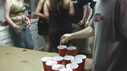 सेक्सी बीएफ सेक्सी पिक्चर फुल मूवी शादीशुदा जोड़े के साथ भावुक गर्म गुदा त्रिगुट